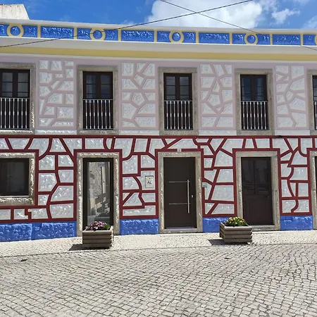 Casa Da Praça I Amoreira (Leiria)